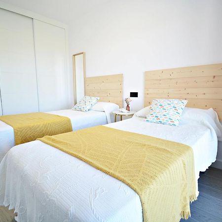 Galihost - Impresionante Apartamento Con Piscina En Sanxenxo Exterior foto